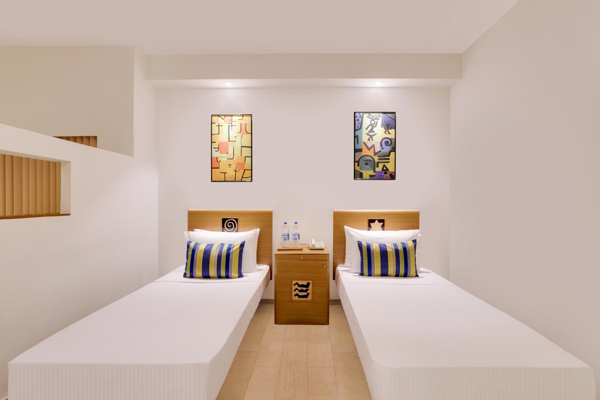 Lemon Tree Hotel, Indore Bagian luar foto